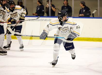 Thumbnail 2 in Webster Thomas vs. Starpoint  (NYSPHSAA D2 Semifinal) photogallery.