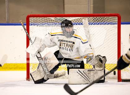 Thumbnail 1 in Webster Thomas vs. Starpoint  (NYSPHSAA D2 Semifinal) photogallery.
