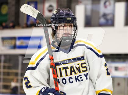 Thumbnail 3 in Webster Thomas vs. Starpoint  (NYSPHSAA D2 Semifinal) photogallery.