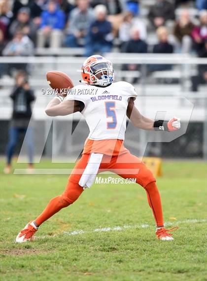 Thumbnail 3 in Bloomfield @ Northwest Catholic photogallery.