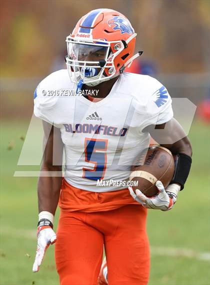 Thumbnail 3 in Bloomfield @ Northwest Catholic photogallery.