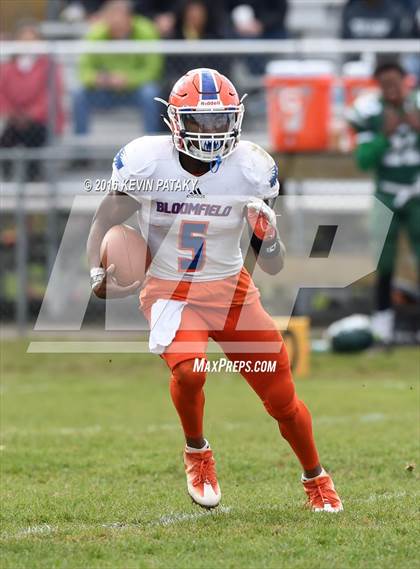 Thumbnail 3 in Bloomfield @ Northwest Catholic photogallery.