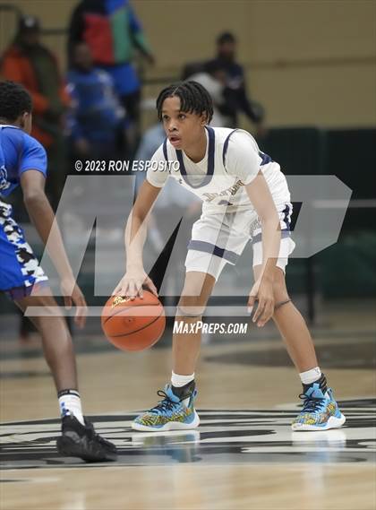 Thumbnail 3 in Baldwin vs Hempsteand (NYSPHSAA Section 8 AA Semifinal) photogallery.