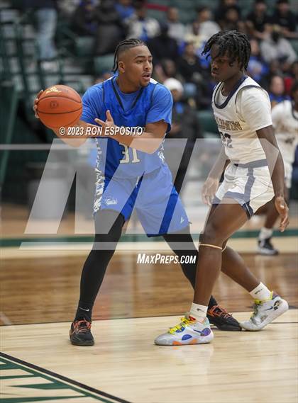Thumbnail 3 in Baldwin vs Hempsteand (NYSPHSAA Section 8 AA Semifinal) photogallery.