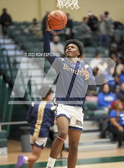 Thumbnail 1 in Baldwin vs Hempsteand (NYSPHSAA Section 8 AA Semifinal) photogallery.