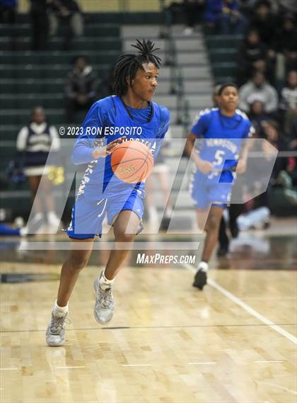 Thumbnail 2 in Baldwin vs Hempsteand (NYSPHSAA Section 8 AA Semifinal) photogallery.