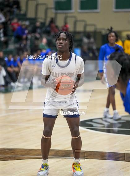 Thumbnail 3 in Baldwin vs Hempsteand (NYSPHSAA Section 8 AA Semifinal) photogallery.