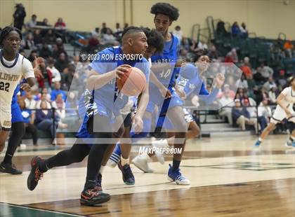 Thumbnail 2 in Baldwin vs Hempsteand (NYSPHSAA Section 8 AA Semifinal) photogallery.