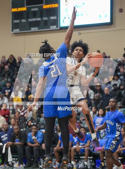 Thumbnail 1 in Baldwin vs Hempsteand (NYSPHSAA Section 8 AA Semifinal) photogallery.