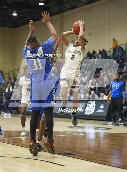 Thumbnail 2 in Baldwin vs Hempsteand (NYSPHSAA Section 8 AA Semifinal) photogallery.