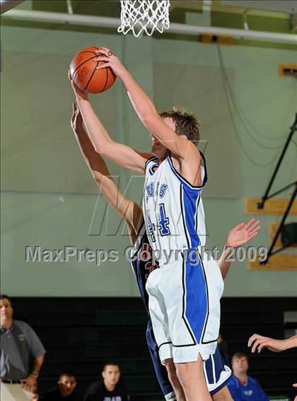 Thumbnail 1 in Las Plumas vs. Orland (Ram Jam Classic) photogallery.