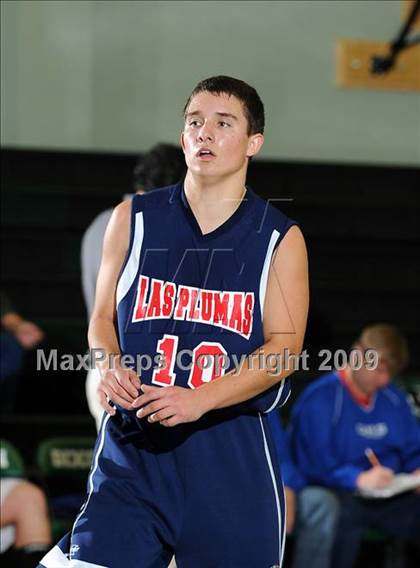 Thumbnail 3 in Las Plumas vs. Orland (Ram Jam Classic) photogallery.