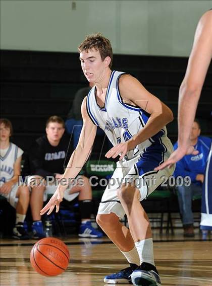 Thumbnail 3 in Las Plumas vs. Orland (Ram Jam Classic) photogallery.
