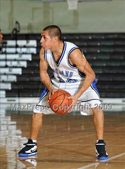 Thumbnail 1 in Las Plumas vs. Orland (Ram Jam Classic) photogallery.