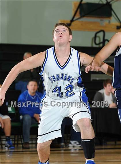 Thumbnail 1 in Las Plumas vs. Orland (Ram Jam Classic) photogallery.