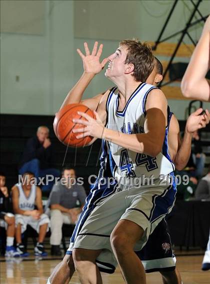 Thumbnail 3 in Las Plumas vs. Orland (Ram Jam Classic) photogallery.