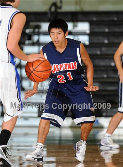 Thumbnail 2 in Las Plumas vs. Orland (Ram Jam Classic) photogallery.
