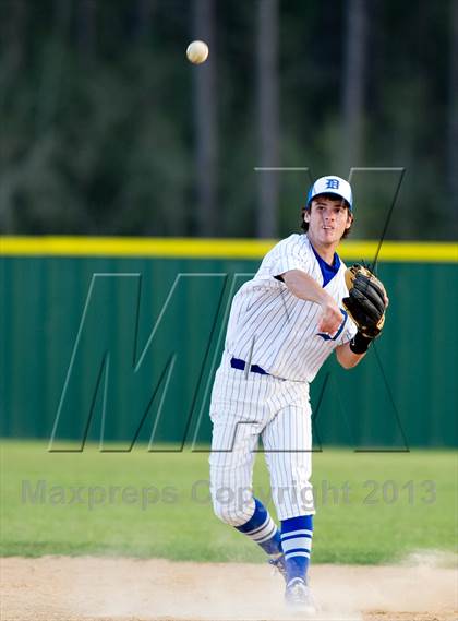 Thumbnail 1 in DeRidder vs Merryville (Coleman's Lawn Care Knight Classic) photogallery.