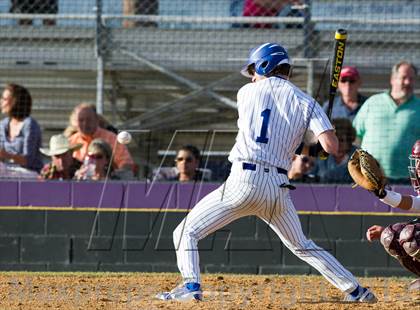 Thumbnail 1 in DeRidder vs Merryville (Coleman's Lawn Care Knight Classic) photogallery.