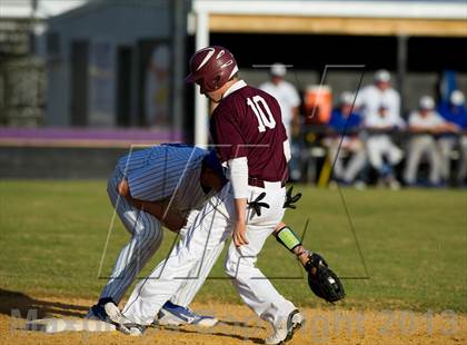 Thumbnail 1 in DeRidder vs Merryville (Coleman's Lawn Care Knight Classic) photogallery.