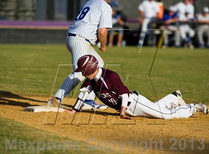 Thumbnail 3 in DeRidder vs Merryville (Coleman's Lawn Care Knight Classic) photogallery.