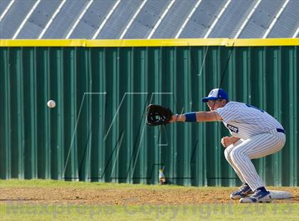 Thumbnail 3 in DeRidder vs Merryville (Coleman's Lawn Care Knight Classic) photogallery.