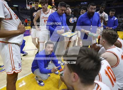 Thumbnail 3 in Archbishop Riordan vs Bishop Gorman (2024 Coastal Catholic Classic) photogallery.