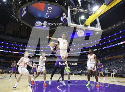 Thumbnail 2 in Archbishop Riordan vs Bishop Gorman (2024 Coastal Catholic Classic) photogallery.