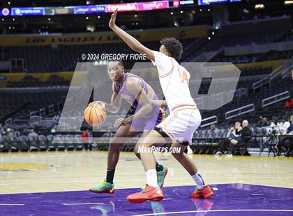 Thumbnail 1 in Archbishop Riordan vs Bishop Gorman (2024 Coastal Catholic Classic) photogallery.