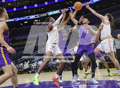 Thumbnail 1 in Archbishop Riordan vs Bishop Gorman (2024 Coastal Catholic Classic) photogallery.