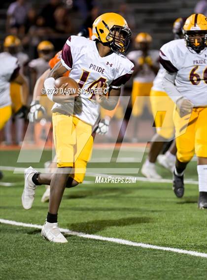 Thumbnail 2 in Mountain Pointe @ Corona del Sol photogallery.