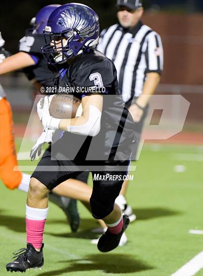 Thumbnail 3 in Cesar Chavez vs Trevor G. Browne photogallery.