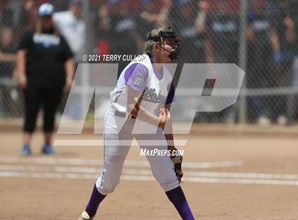 Thumbnail 1 in Riverton vs. Bingham (UHSAA 6A Final) photogallery.