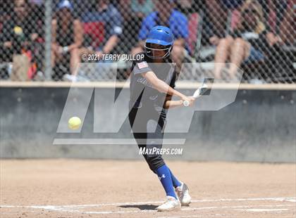 Thumbnail 2 in Riverton vs. Bingham (UHSAA 6A Final) photogallery.