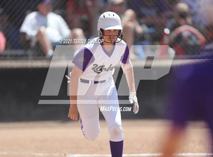 Thumbnail 3 in Riverton vs. Bingham (UHSAA 6A Final) photogallery.