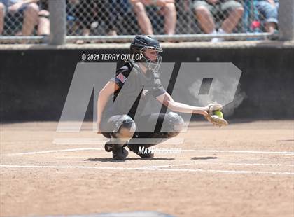 Thumbnail 1 in Riverton vs. Bingham (UHSAA 6A Final) photogallery.