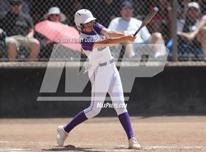 Thumbnail 2 in Riverton vs. Bingham (UHSAA 6A Final) photogallery.