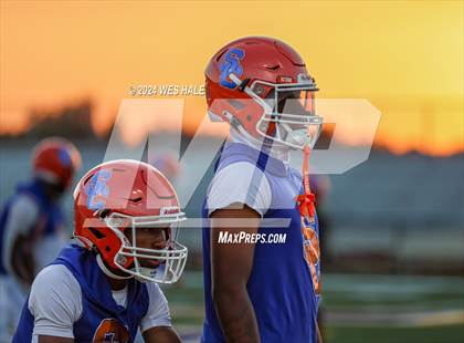 Thumbnail 1 in Southaven @ DeSoto Central photogallery.