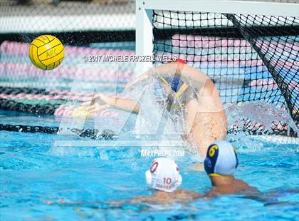 Thumbnail 2 in Punahou vs Ocean View (America's Finest City Tournament) photogallery.