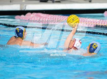 Thumbnail 3 in Punahou vs Ocean View (America's Finest City Tournament) photogallery.