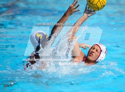 Thumbnail 2 in Punahou vs Ocean View (America's Finest City Tournament) photogallery.