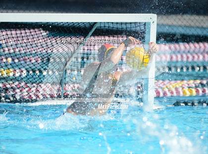 Thumbnail 1 in Punahou vs Ocean View (America's Finest City Tournament) photogallery.