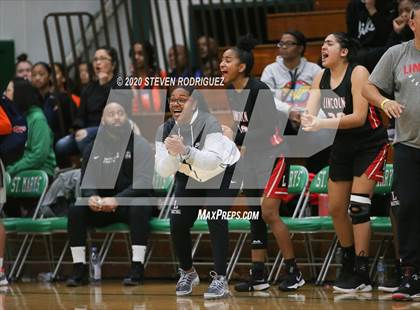 Thumbnail 3 in Mission Hills vs. Lincoln (MLK Showcase) photogallery.