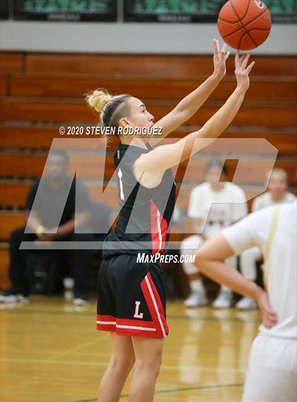 Thumbnail 3 in Mission Hills vs. Lincoln (MLK Showcase) photogallery.
