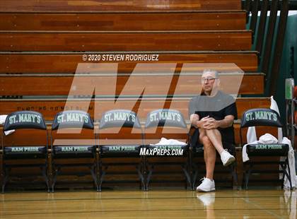 Thumbnail 3 in Mission Hills vs. Lincoln (MLK Showcase) photogallery.