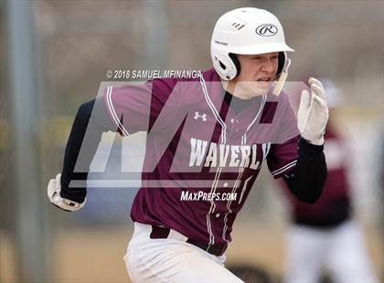 Thumbnail 3 in Waverly vs. Elkhorn photogallery.