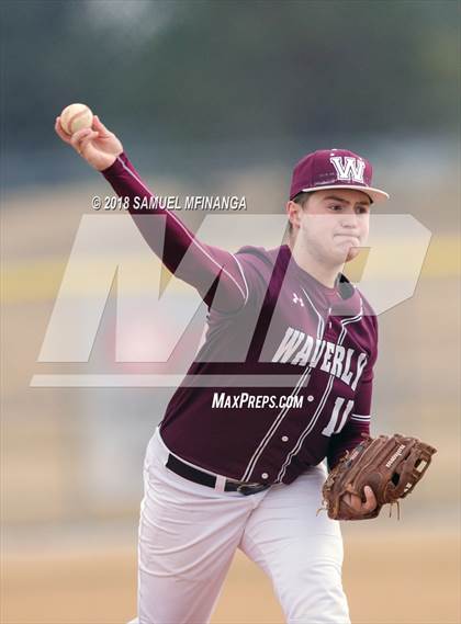 Thumbnail 3 in Waverly vs. Elkhorn photogallery.