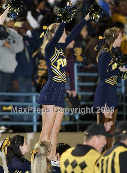 Thumbnail 3 in Stony Point vs. Lee (Texas 5A Region II D1 Playoffs) photogallery.