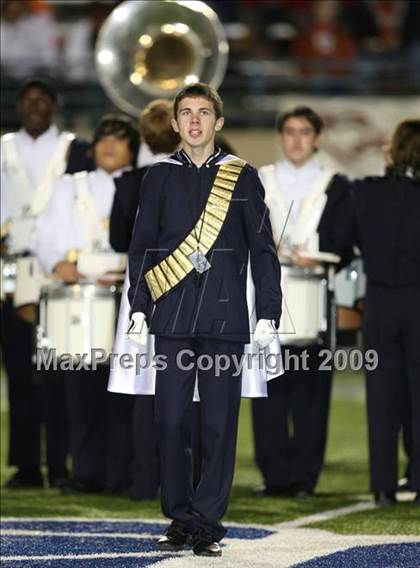 Thumbnail 1 in Stony Point vs. Lee (Texas 5A Region II D1 Playoffs) photogallery.