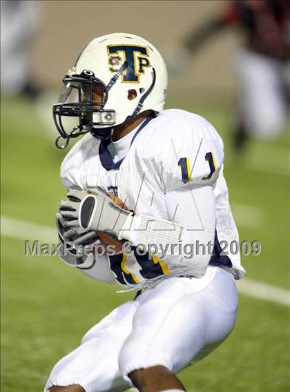 Thumbnail 2 in Stony Point vs. Lee (Texas 5A Region II D1 Playoffs) photogallery.